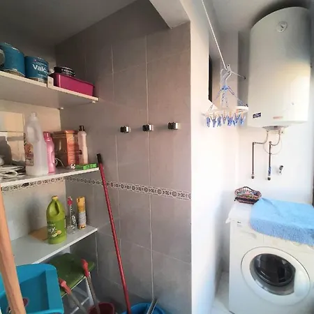 Loyos - Playa Grande * Mino